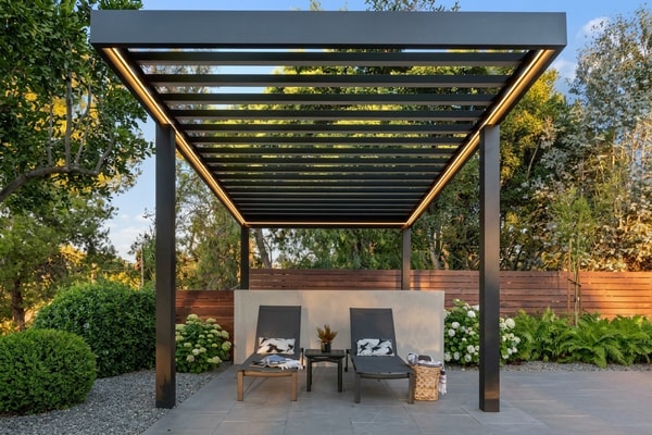 Outdoor Elements Skyview aluminum pergola system